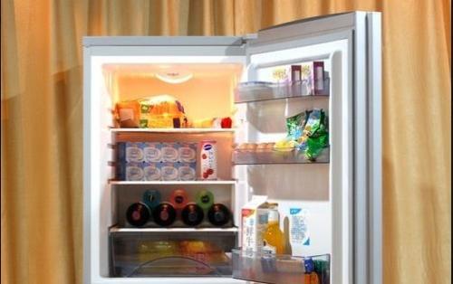 冰箱是家中的耗电大户 冰箱节能省电妙招（家用冰箱怎么省电）