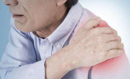 不经常运动肩背酸痛 预防肩背酸痛的方法（不经常运动肩背酸痛 预防肩背酸痛