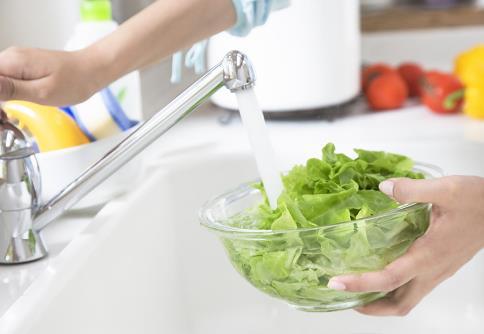 蔬菜怎么洗才干净？教你五种洗蔬菜的正确方法（蔬菜怎么洗才干净?教你五种
