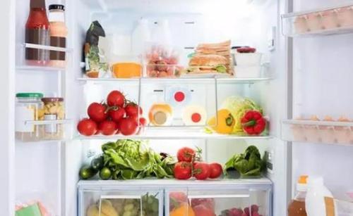 关于冰箱的正确使用原则 食品冷冻冷藏前应进行包装（冰箱内食品冷藏或冷冻