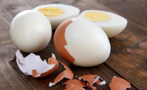 健身时候如何吃鸡蛋 鸡蛋鸭蛋哪个营养价值更高（健身吃鸡蛋鸭蛋的区别）