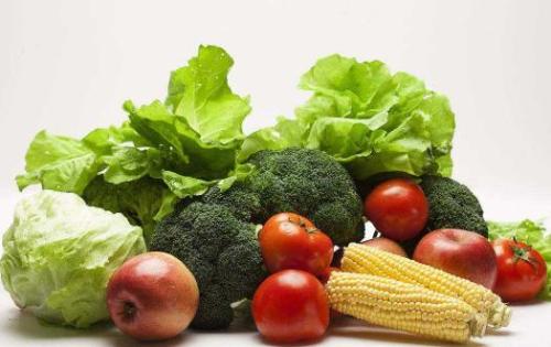适合夏天吃的瓜果蔬菜 有降低血压保护血管的作用（哪些瓜果蔬菜可以降血压
