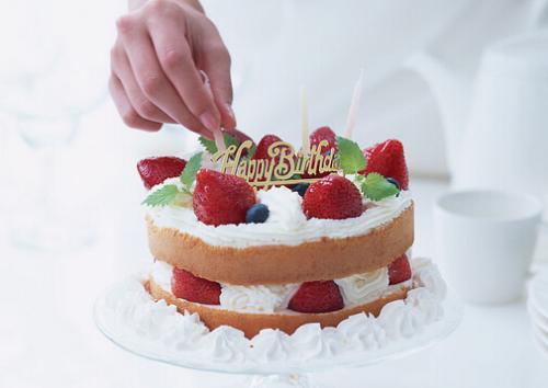 自制蛋糕的做法-家庭自制蛋糕（自制蛋糕简单做法）