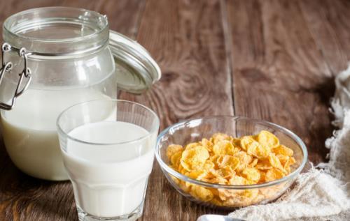 教你健康喝奶的正确喝法 有关牛奶的禁忌分析（教你健康喝奶的正确喝法 有关