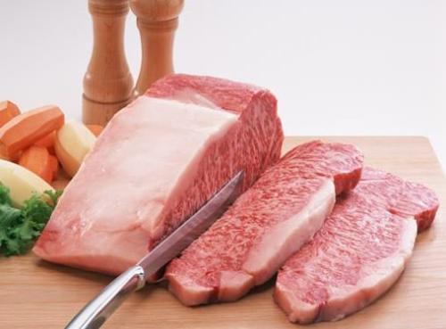 切肉有技巧：横切牛羊斜切猪，顺切鸡肉和鱼肉（切肉的技巧 横切牛羊竖切猪