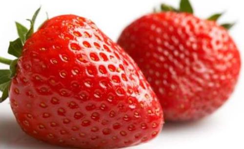 草莓的营养价值 食用草莓对防治冠心病有益处（草莓有何营养价值）