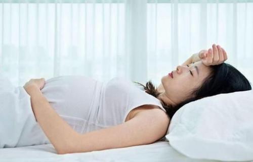 怀胎十月着实不易 平常做到这些帮你缓解孕期水肿（孕十周水肿）