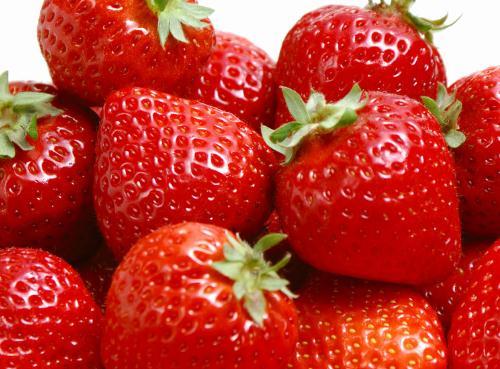 草莓的营养价值-吃草莓有什么好处（草莓有什么营养价值吗）