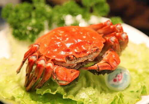 吃螃蟹的讲究-怎么吃螃蟹才健康？（吃螃蟹应该怎么吃才正确）