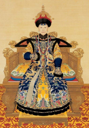 孝圣宪皇后：清朝最幸福的皇太后，儿子孝顺最后活到86岁